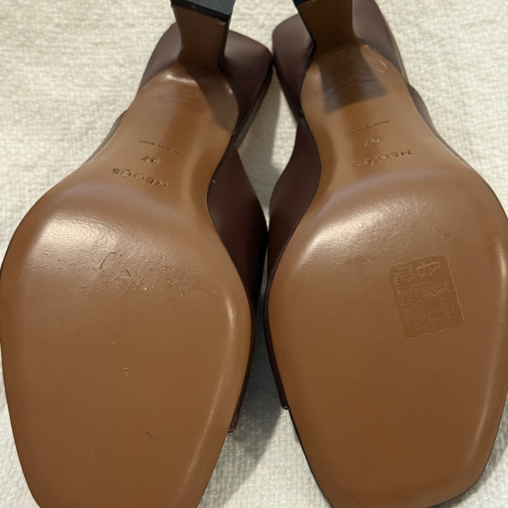 NWOB NEOUS JUMEL MULE PUMP SZ 37; - Picture 9 of 12